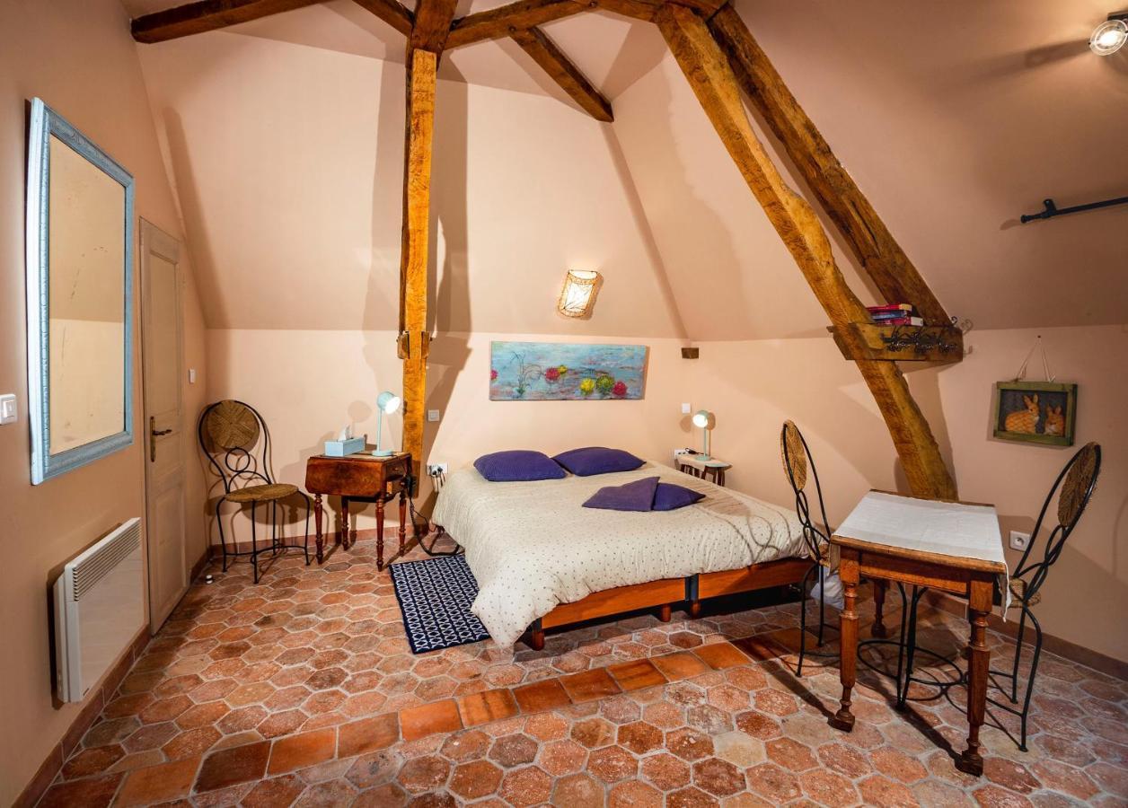 Hotel Manoir De Coulandon Argentan Esterno foto