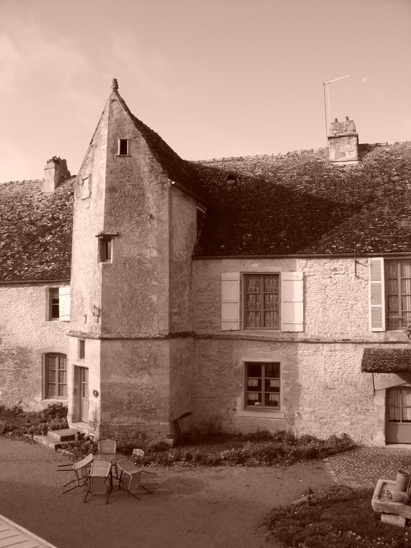 Hotel Manoir De Coulandon Argentan Esterno foto