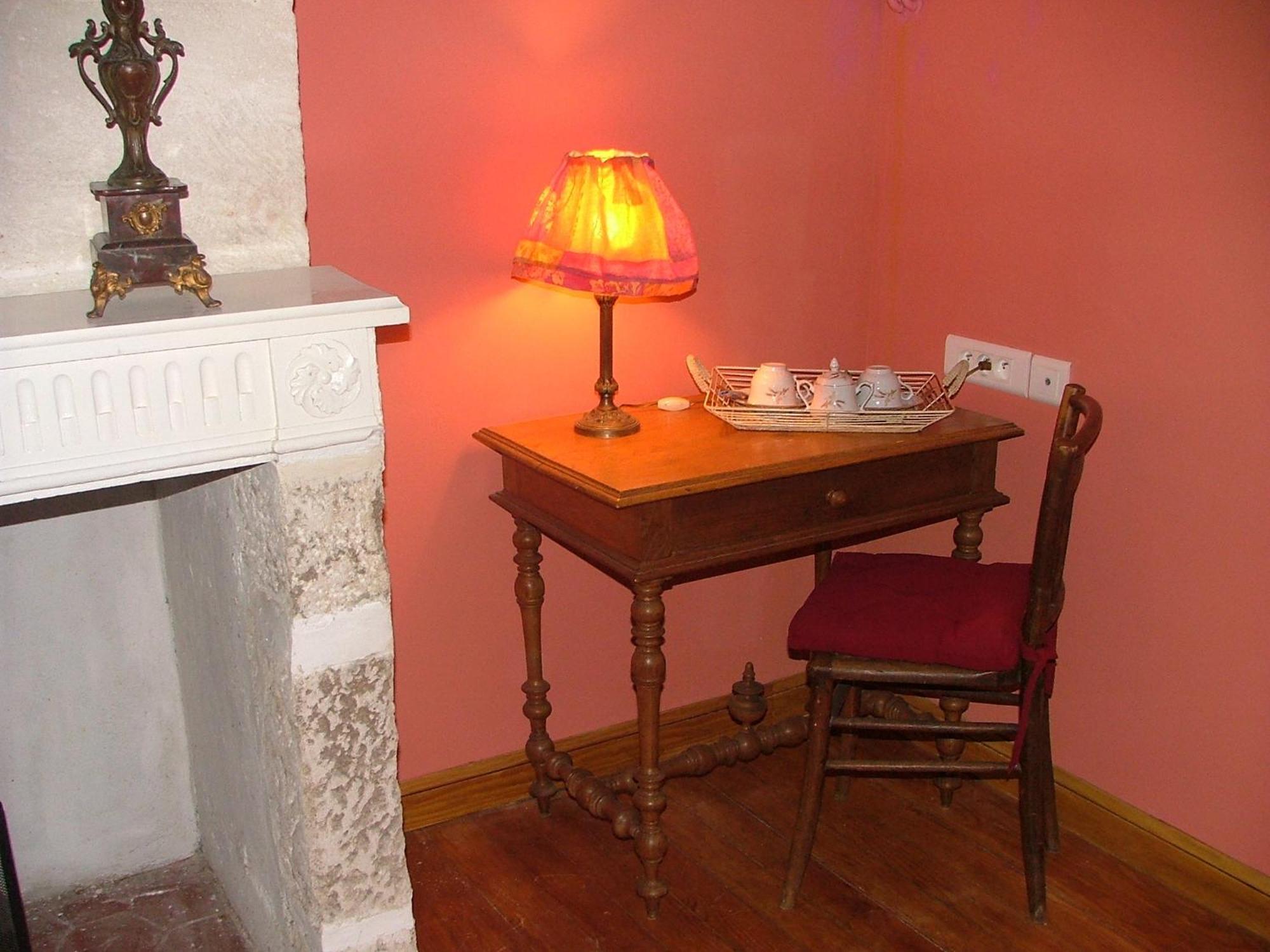 Hotel Manoir De Coulandon Argentan Esterno foto